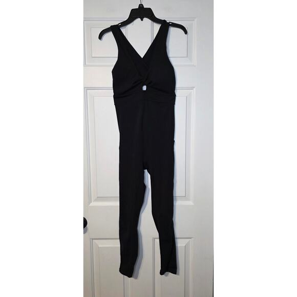 Fabletics Oasis Twist Front Pocket 7/8 Jumpsuit Size S Black - Picture 1 of 5
